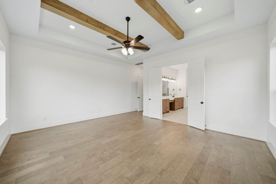 Spacious, unfurnished interior of a new home in Bentwood Farms, Montgomery (Image 42).
