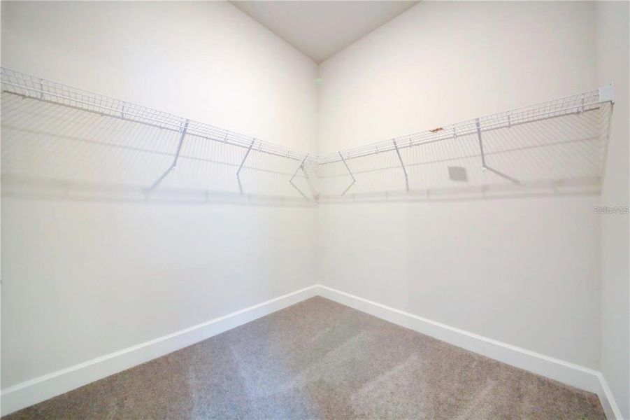 Spacious, unfurnished interior of a new home in Abbey Glen, Dade City (Image 11). Spacious, unfurnished interior of a new home in Abbey Glen, Dade City (Image 11).