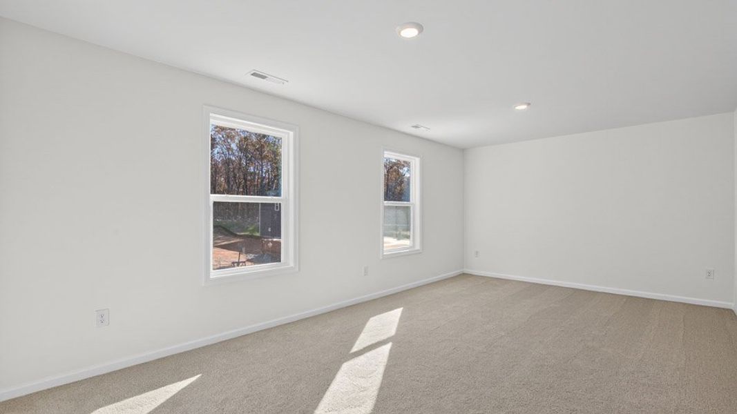Spacious, unfurnished interior of a new home in The Estates Park, Apex (Image 19).
