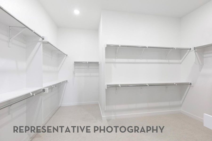 Spacious, unfurnished interior of a new home in Santa Rita Ranch, Liberty Hill (Image 20).