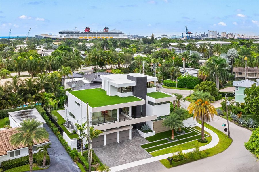 Image 68 of a home in .