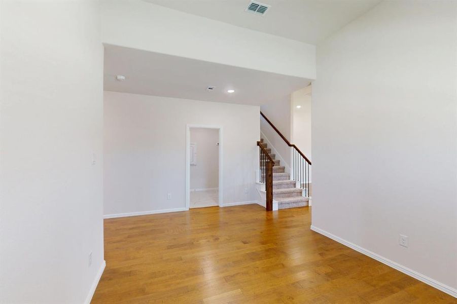 Spacious, unfurnished interior of a new home in Sagebrook, Argyle (Image 26). Spacious, unfurnished interior of a new home in Sagebrook, Argyle (Image 26).