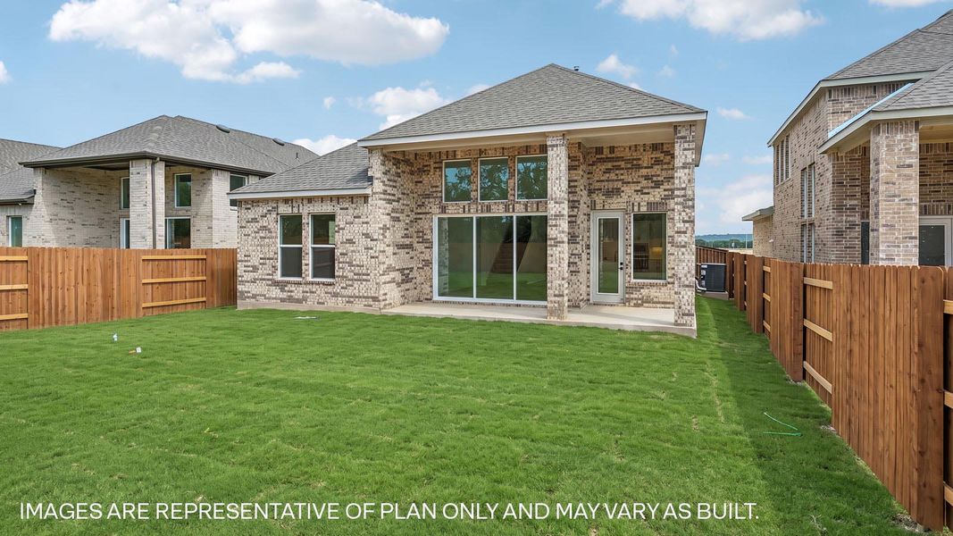Representative exterior details of a home built from the The Keller by D.R. Horton in The Enclave at Bar W Ranch, Leander (Image 4).