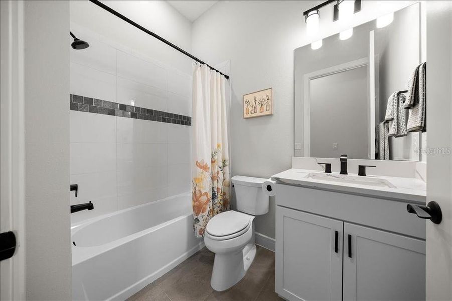 Furnished interior view inside a new home in Del Webb Stone Creek, Ocala (Image 13).