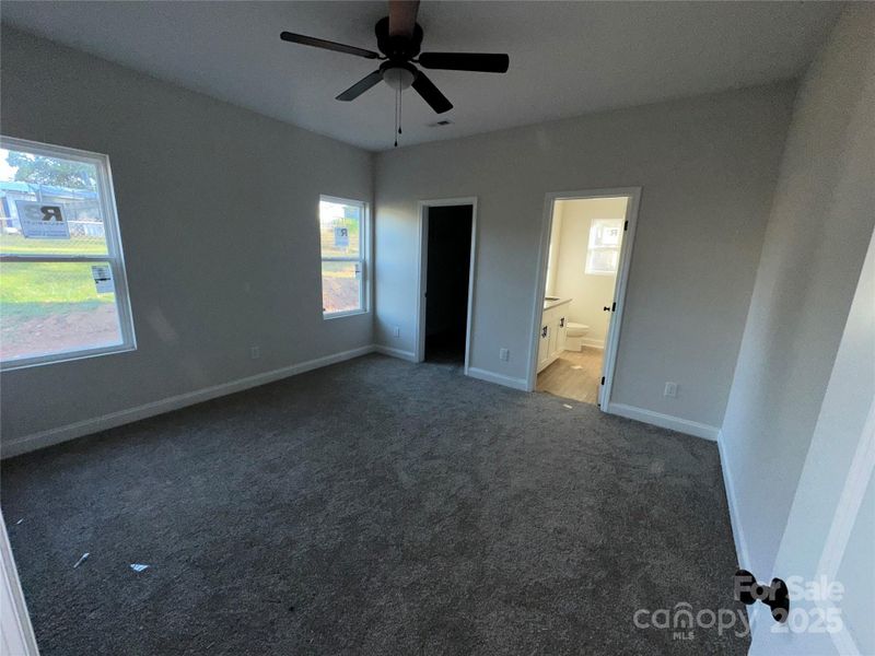 Spacious, unfurnished interior of a new home in , Kannapolis (Image 4). Spacious, unfurnished interior of a new home in , Kannapolis (Image 4).