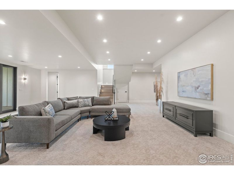 Furnished interior view inside a new home in , Berthoud (Image 19).