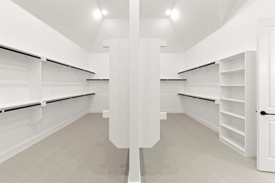 23. 5109 Keswick - Closet