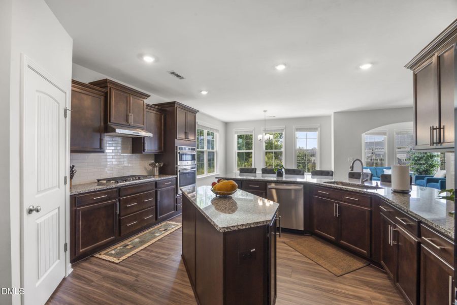 32-web-or-mls-484A9429