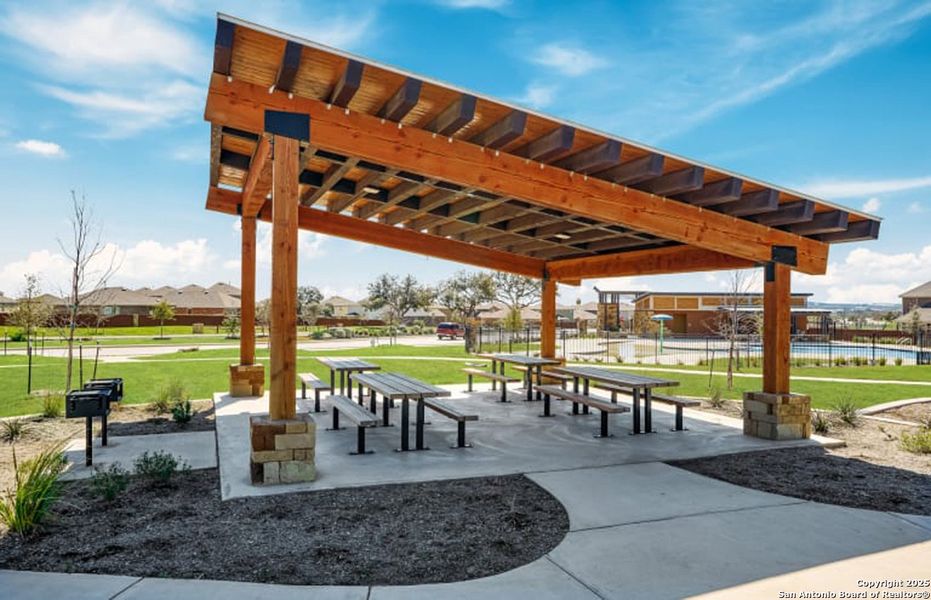 Community amenities in Davis Ranch: 60ft. lots, San Antonio (Image 5).