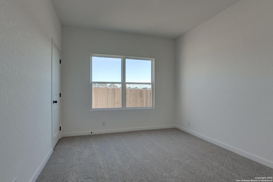Spacious, unfurnished interior of a new home in Arcadia Ridge, San Antonio (Image 29).