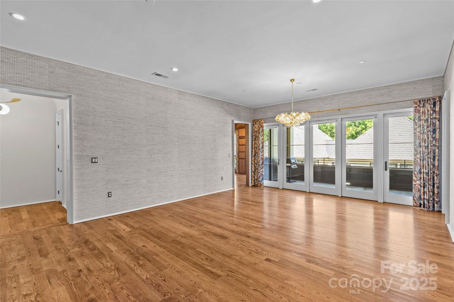 Spacious, unfurnished interior of a new home in , Charlotte (Image 18).