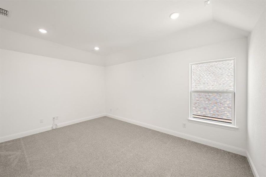 20_35 Harrier- Media Room-1 20_35 Harrier- Media Room-1