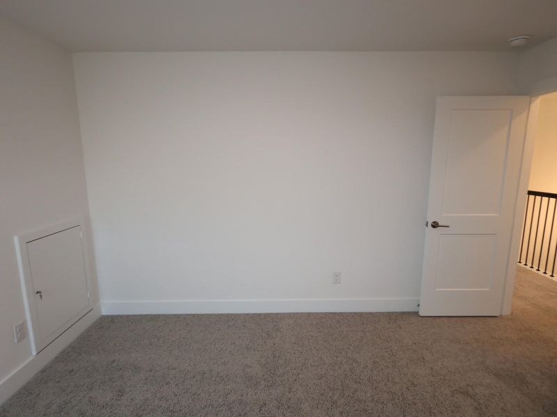 Spacious, unfurnished interior of a new home in Summerview, Fulshear (Image 22).