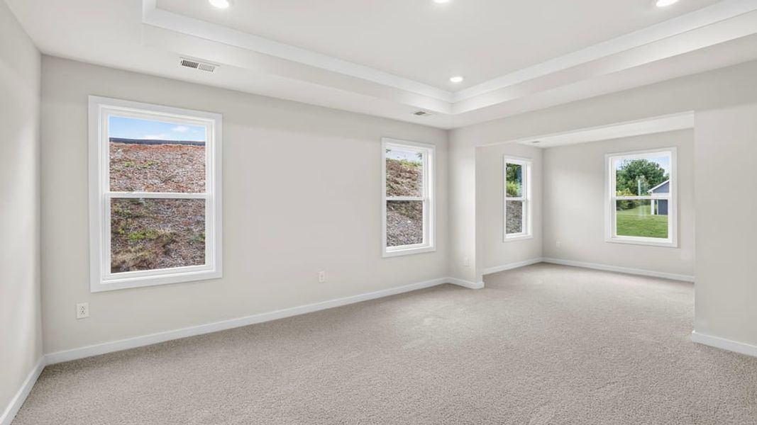 Spacious, unfurnished interior of a new home in Sunset Summits, Spartanburg (Image 34). Spacious, unfurnished interior of a new home in Sunset Summits, Spartanburg (Image 34).