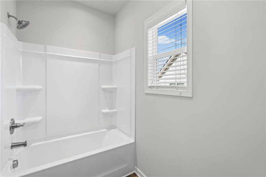 Image 38 of a home in Overlook at Marina Bay.