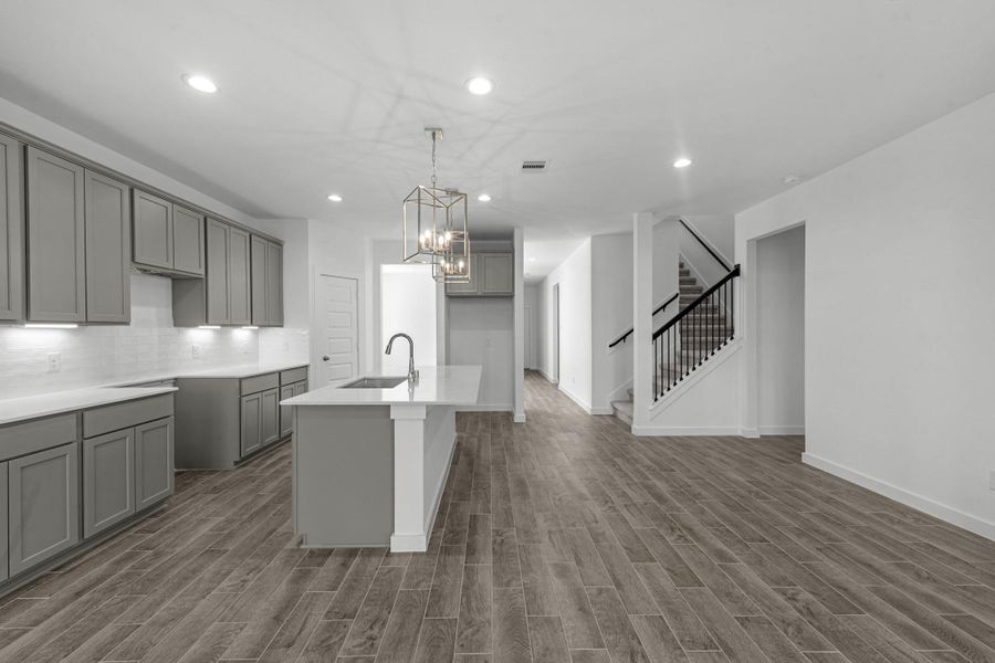 Furnished interior view inside a new home in Beacon Hill, Waller (Image 10).