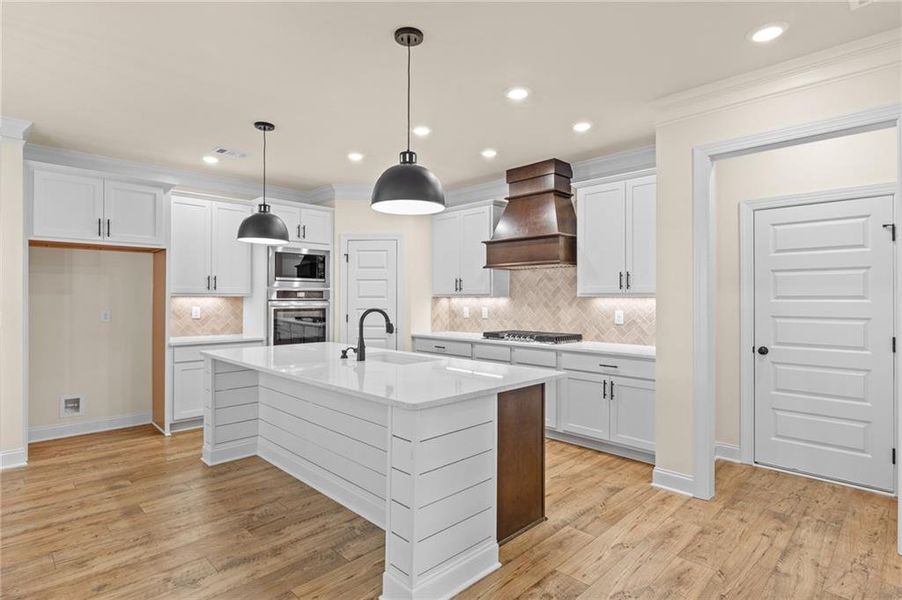 Furnished interior view inside a new home in Red Oak Ridge, Loganville (Image 11).