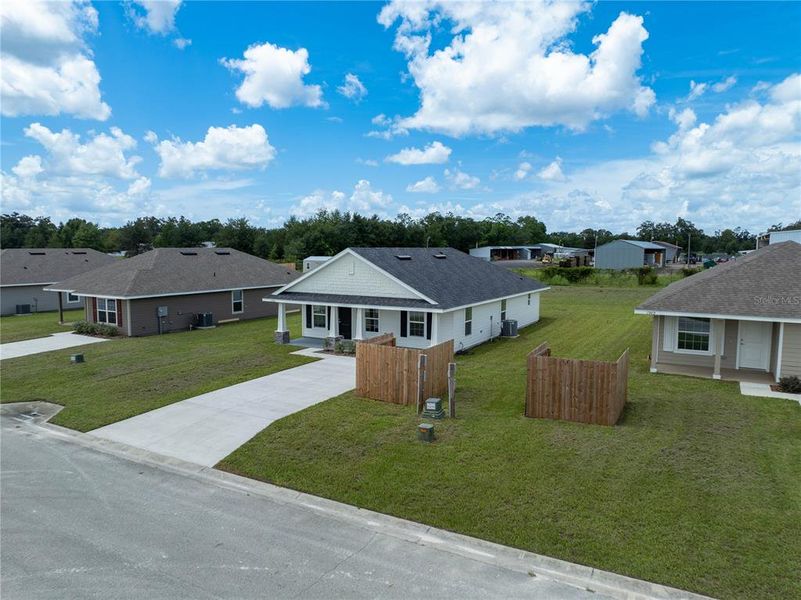 Image 23 of a home in Rolling Hills.
