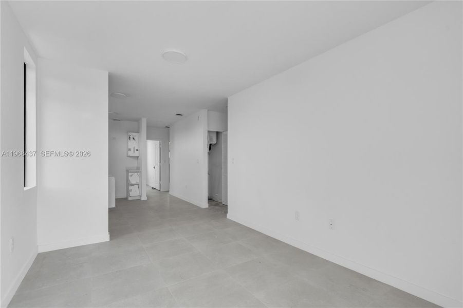 Spacious, unfurnished interior of a new home in , Miami (Image 21).