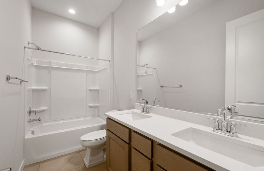 Furnished interior view inside a new home in Upper Canyon, Phoenix (Image 17). Furnished interior view inside a new home in Upper Canyon, Phoenix (Image 17).
