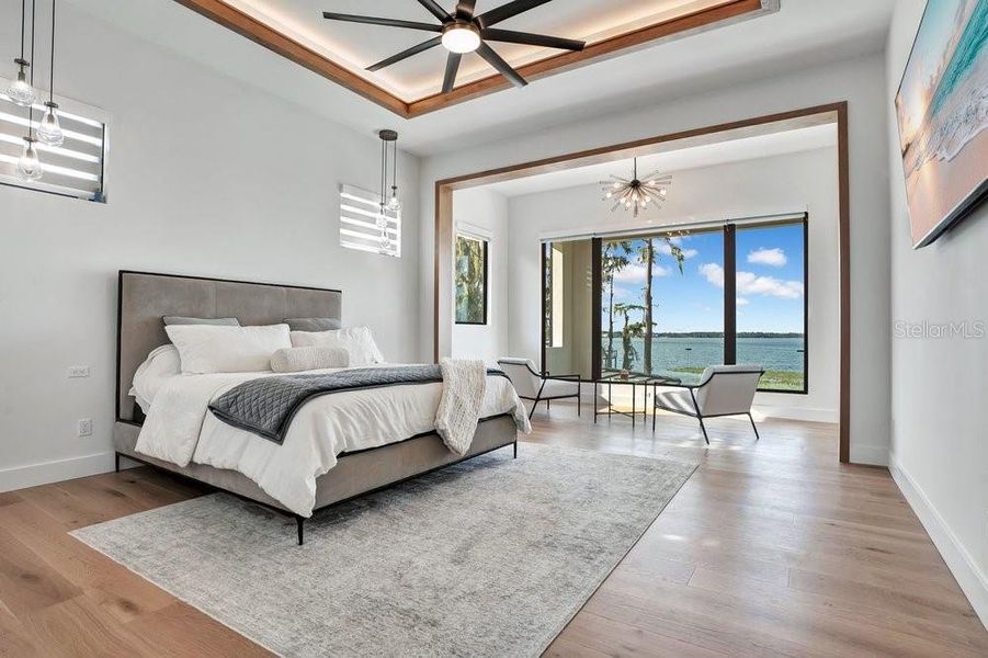 Furnished interior view inside a new home in , Windermere (Image 46).