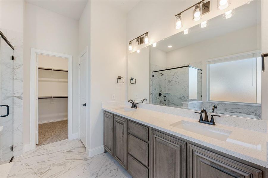 Furnished interior view inside a new home in Coyote Crossing, Godley (Image 18).