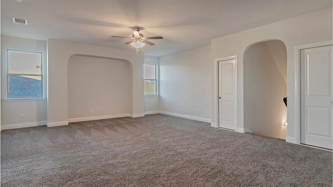 Spacious, unfurnished interior of a new home in Morningstar, Fort Worth (Image 20).