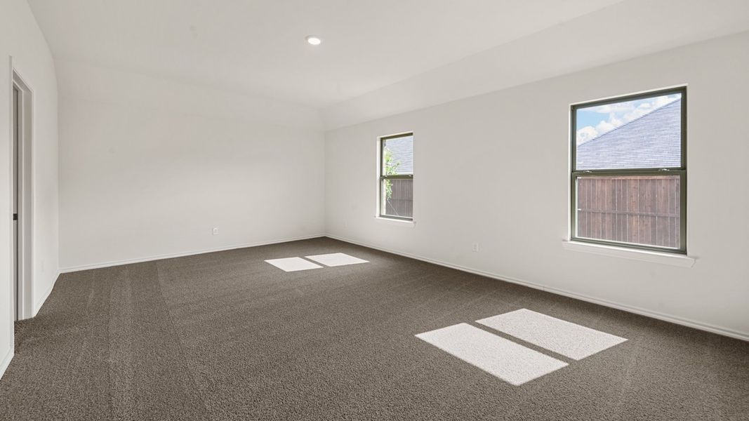 Spacious, unfurnished interior of a new home in Crane Crossing, Crandall (Image 18).