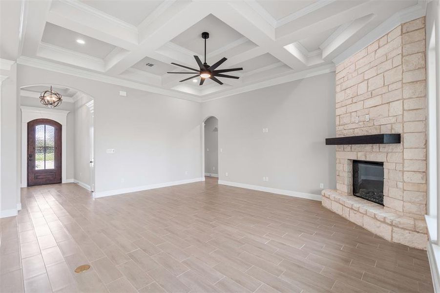 Spacious, unfurnished interior of a new home in Pecan Plantation, Granbury (Image 34). Spacious, unfurnished interior of a new home in Pecan Plantation, Granbury (Image 34).