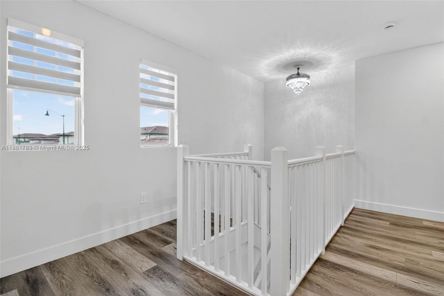 Image 22 of a home in Crescent Ridge.