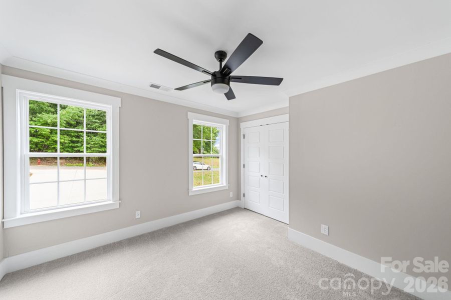 Spacious, unfurnished interior of a new home in , Badin (Image 25).