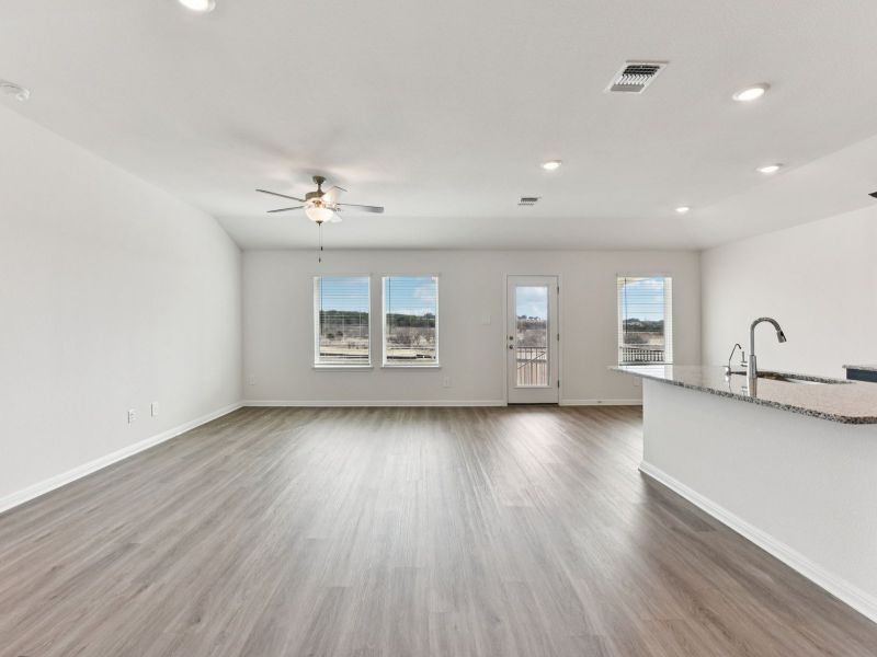 Spacious, unfurnished interior of a new home in Creekfall, Burnet (Image 7). Spacious, unfurnished interior of a new home in Creekfall, Burnet (Image 7).