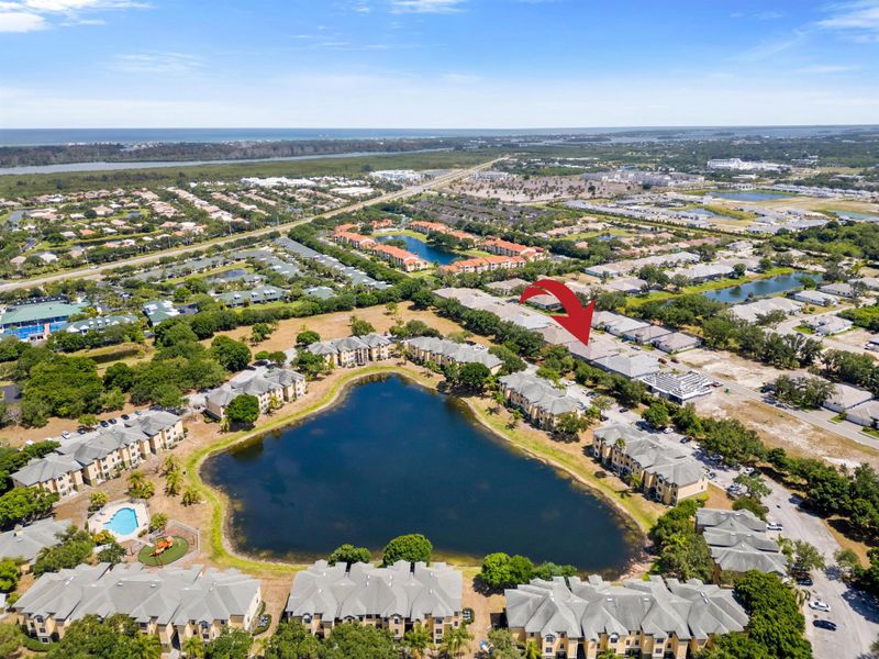 Spacious, unfurnished interior of a new home in Lucaya Pointe, Vero Beach (Image 8). Spacious, unfurnished interior of a new home in Lucaya Pointe, Vero Beach (Image 8).