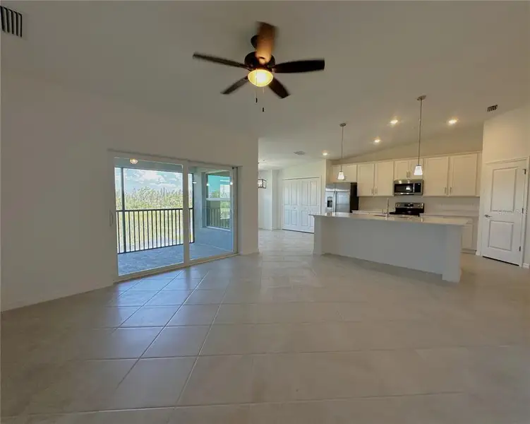 Spacious, unfurnished interior of a new home in , Punta Gorda (Image 12).