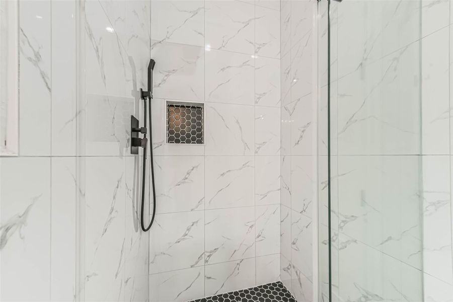 Image 25 of a home in .