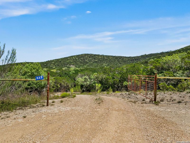 Natural landscape and outdoor views near  in Bandera (Image 51).