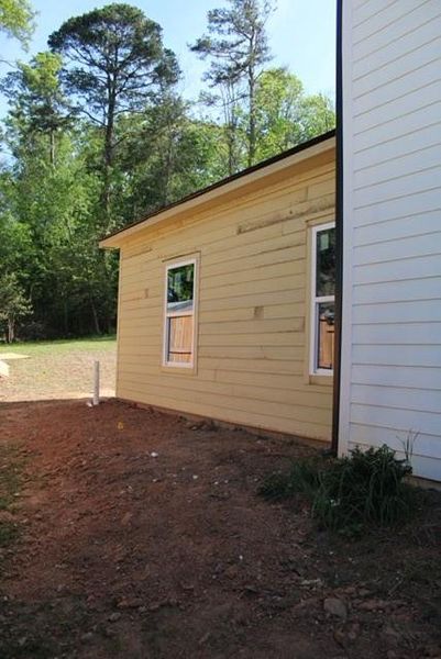 Exterior details and patio area of a home in , Clarkesville (Image 20).