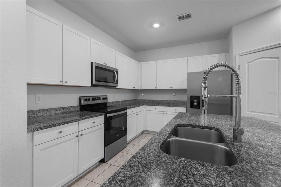 Image 22 of a home in .