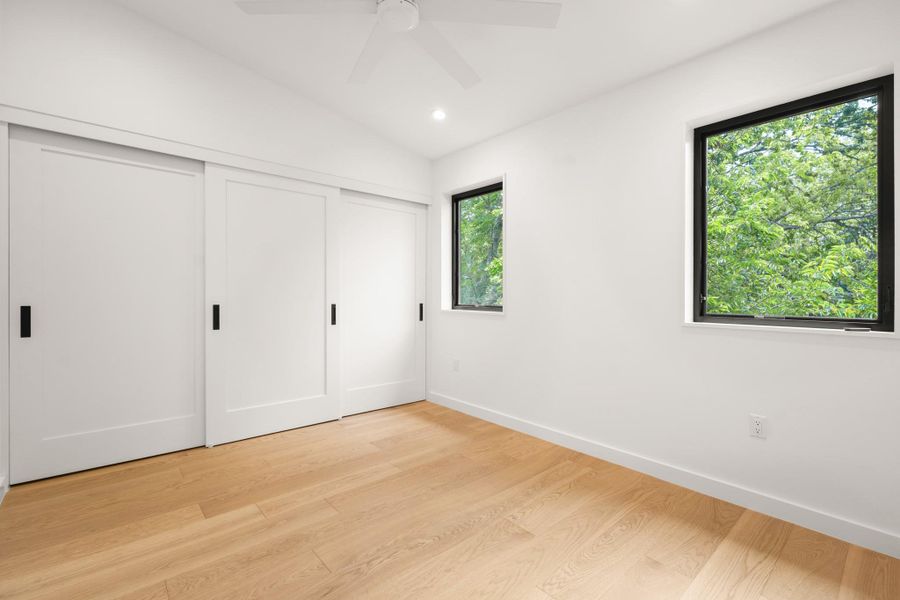 Spacious, unfurnished interior of a new home in , Austin (Image 21).