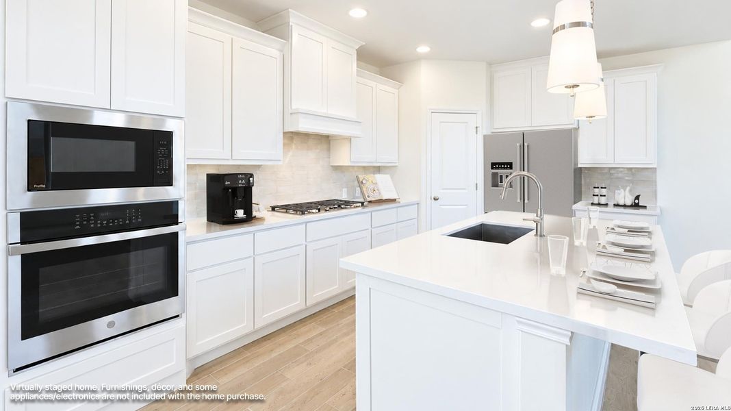 Furnished interior view inside a new home in Legacy at Lake Dunlap, New Braunfels (Image 15).