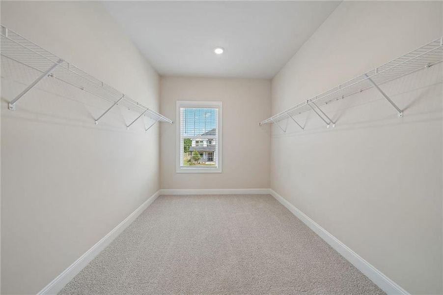 Spacious, unfurnished interior of a new home in River Pointe, Monroe (Image 46).