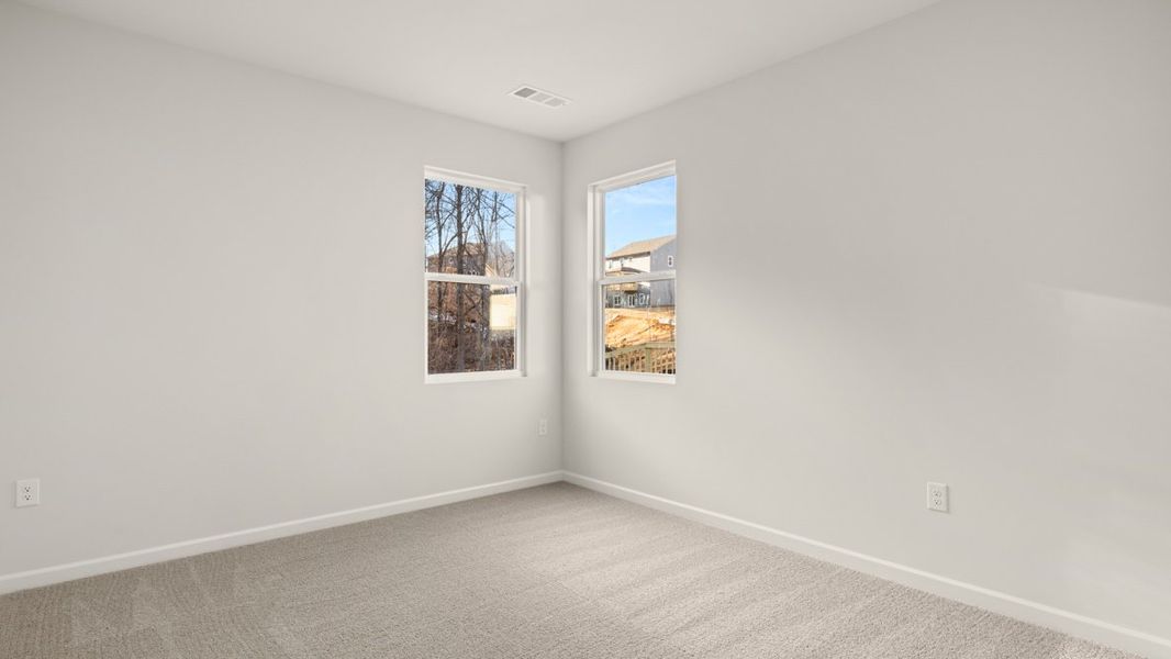 Spacious, unfurnished interior of a new home in Liberty Crossing, Braselton (Image 19).