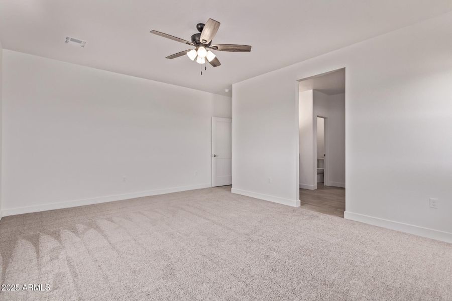 20 Sandstone Mountain