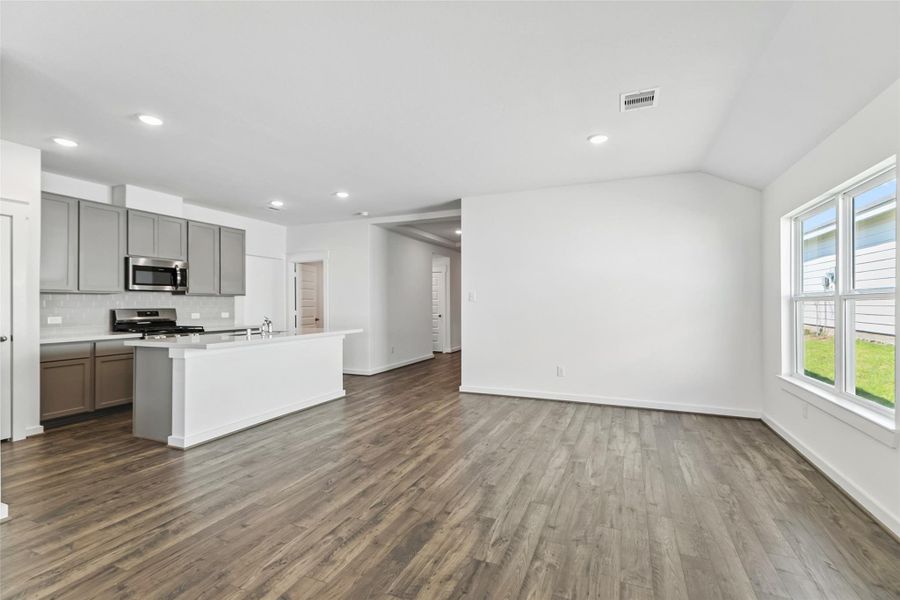 Image 28 of a home in Mostyn Springs. Image 28 of a home in Mostyn Springs.