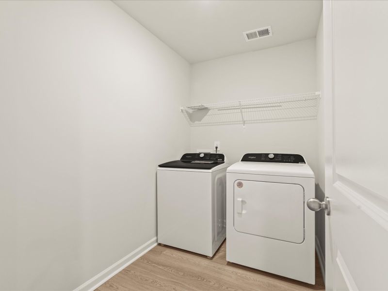 Welcome to the Roswell floorplan at Pleasant Brook.