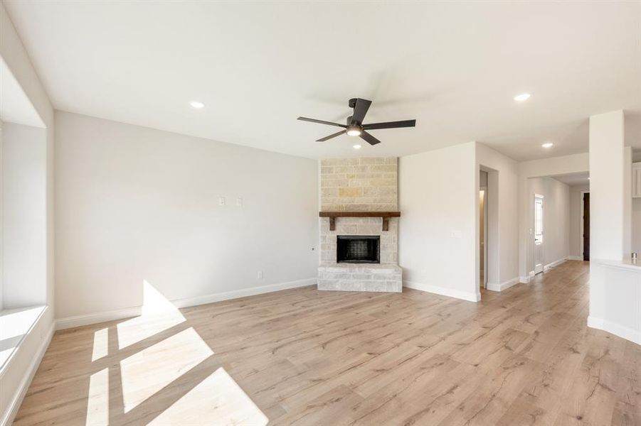 Spacious, unfurnished interior of a new home in Waterscape Classic 60s, Royse City (Image 30). Spacious, unfurnished interior of a new home in Waterscape Classic 60s, Royse City (Image 30).