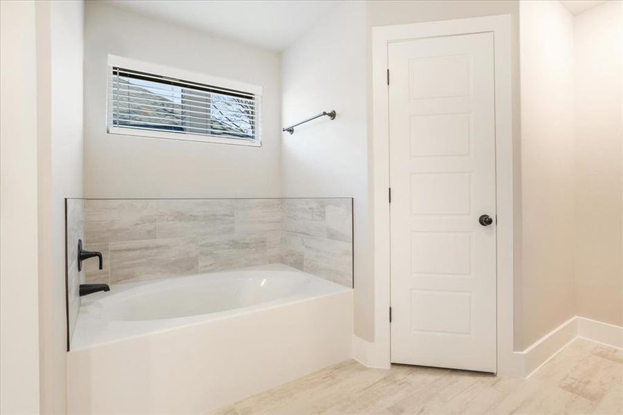 Furnished interior view inside a new home in , Sherman (Image 5).