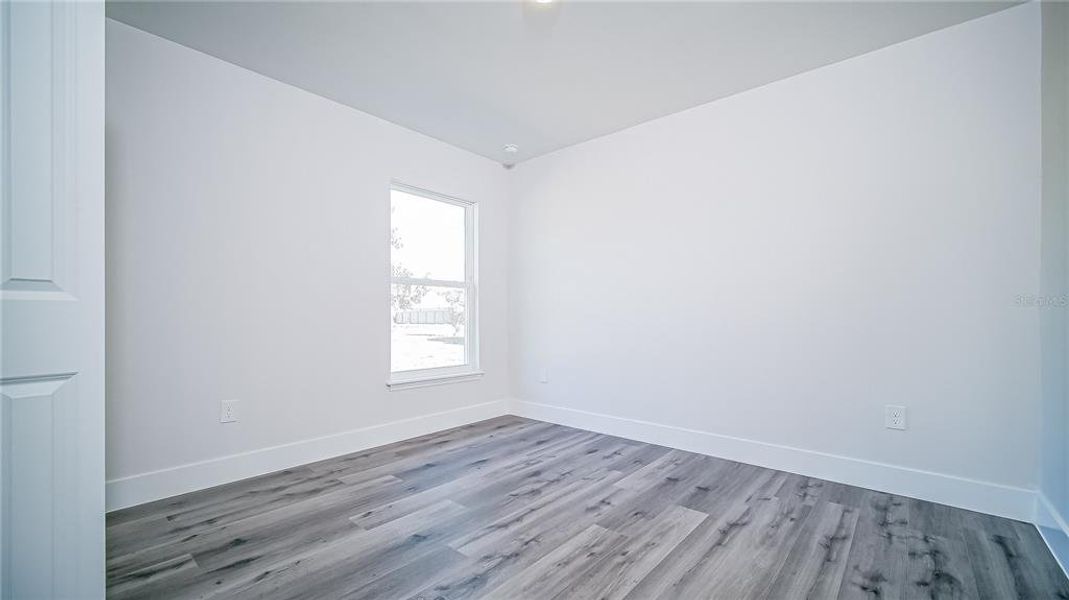 Spacious, unfurnished interior of a new home in , Palm Bay (Image 20).