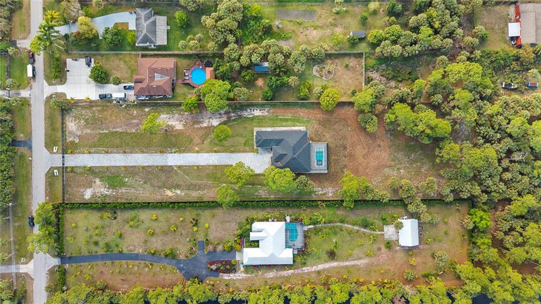 Image 52 of a home in .