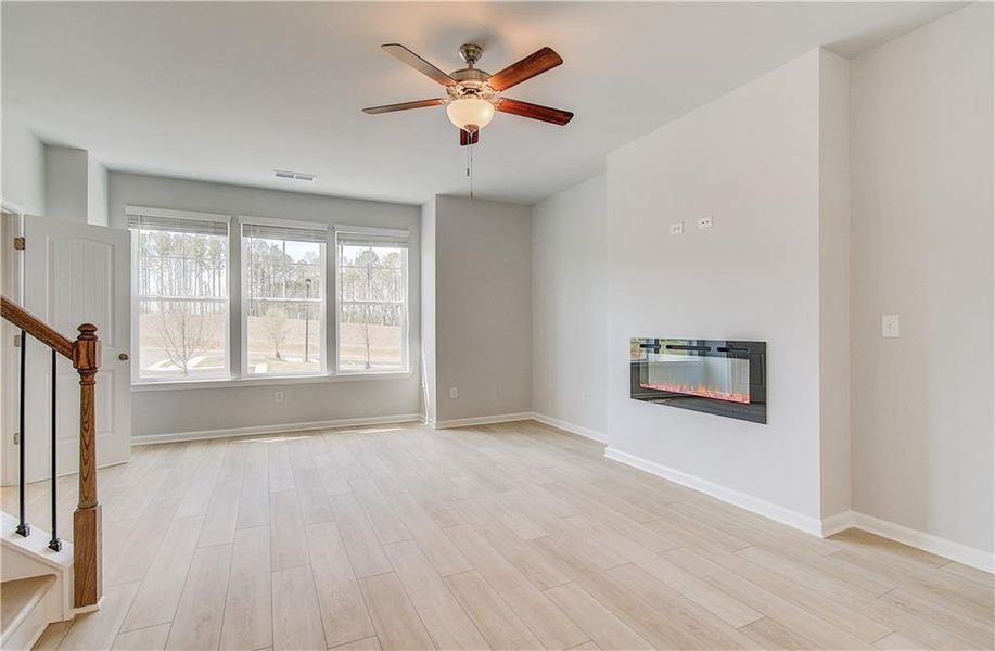 Spacious, unfurnished interior of a new home in Daybreak, Newnan (Image 19).
